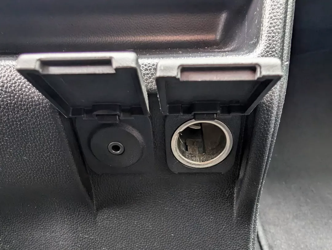 2009 /Black Mazda Mazda5 Sport (JM1CR293790) with an Other engine, located at 5115 14th Ave., Columbus, GA, 31904, (706) 323-0345, 32.511494, -84.971046 - 2009 Mazda Mazda5 Sport - Photo#17