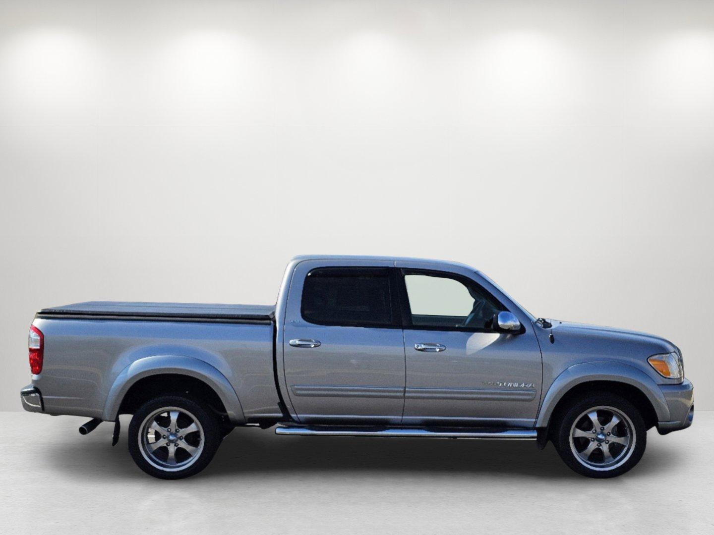 2006 Toyota Tundra SR5 (5TBET34116S) with an Gas V8 4.7L/285 engine, 5-Speed Automatic w/OD transmission, located at 3959 U.S. 80 W, Phenix City, AL, 36870, (334) 297-4885, 32.469296, -85.135185 - 2006 Toyota Tundra SR5 - Photo#3