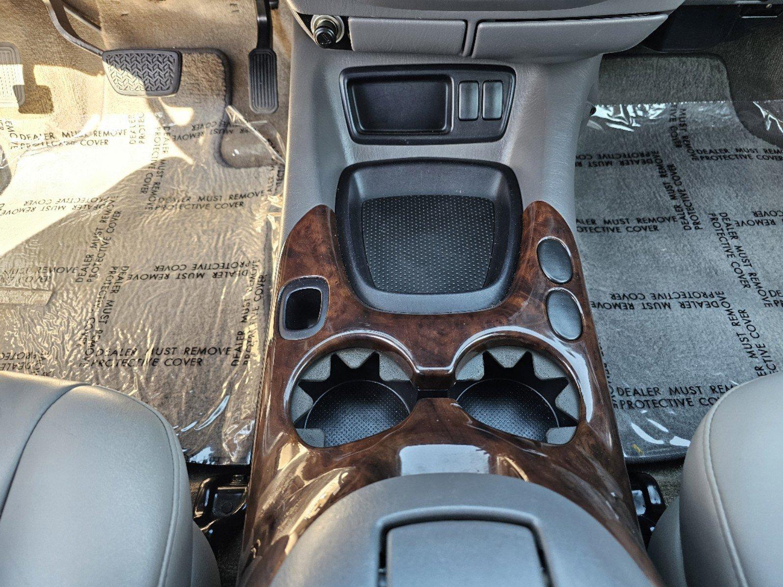 2006 Toyota Tundra SR5 (5TBET34116S) with an Gas V8 4.7L/285 engine, 5-Speed Automatic w/OD transmission, located at 3959 U.S. 80 W, Phenix City, AL, 36870, (334) 297-4885, 32.469296, -85.135185 - 2006 Toyota Tundra SR5 - Photo#13