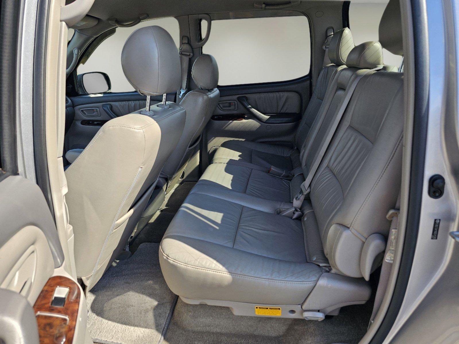2006 Toyota Tundra SR5 (5TBET34116S) with an Gas V8 4.7L/285 engine, 5-Speed Automatic w/OD transmission, located at 3959 U.S. 80 W, Phenix City, AL, 36870, (334) 297-4885, 32.469296, -85.135185 - 2006 Toyota Tundra SR5 - Photo#14