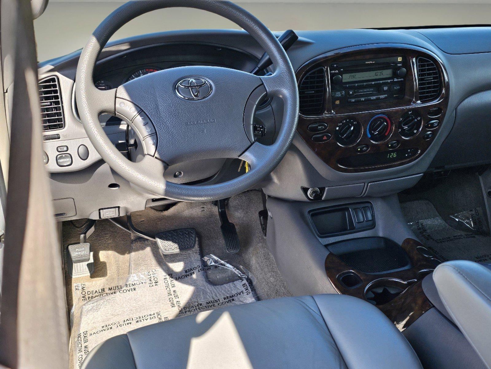 2006 Toyota Tundra SR5 (5TBET34116S) with an Gas V8 4.7L/285 engine, 5-Speed Automatic w/OD transmission, located at 3959 U.S. 80 W, Phenix City, AL, 36870, (334) 297-4885, 32.469296, -85.135185 - 2006 Toyota Tundra SR5 - Photo#15