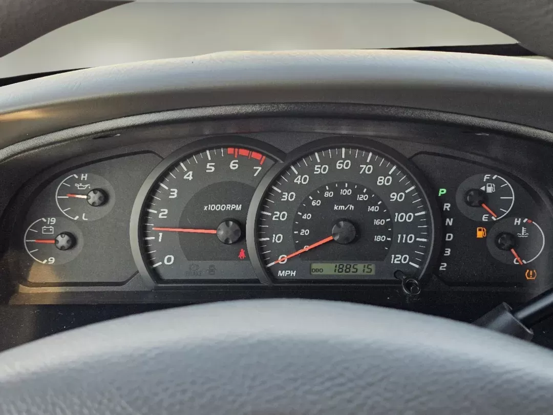 2006 Toyota Tundra SR5 (5TBET34116S) with an Gas V8 4.7L/285 engine, 5-Speed Automatic w/OD transmission, located at 3959 U.S. 80 W, Phenix City, AL, 36870, (334) 297-4885, 32.469296, -85.135185 - 2006 Toyota Tundra SR5 - Photo#11