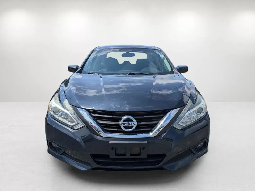 2017 Nissan Altima 2.5 SV (1N4AL3AP2HC) with an Other engine, located at 5115 14th Ave., Columbus, GA, 31904, (706) 323-0345, 32.511494, -84.971046 - **Discover Your Next Adventure with the 2017 Nissan Altima 2.5 SV at Gils Auto - Columbus!**<br /> <br /> Are you a budget-conscious buyer looking for a reliable vehicle that fits your active lifestyle? Whether you're commuting to work, picking up the kids, or planning weekend adventures, the 2017 N - Photo#1