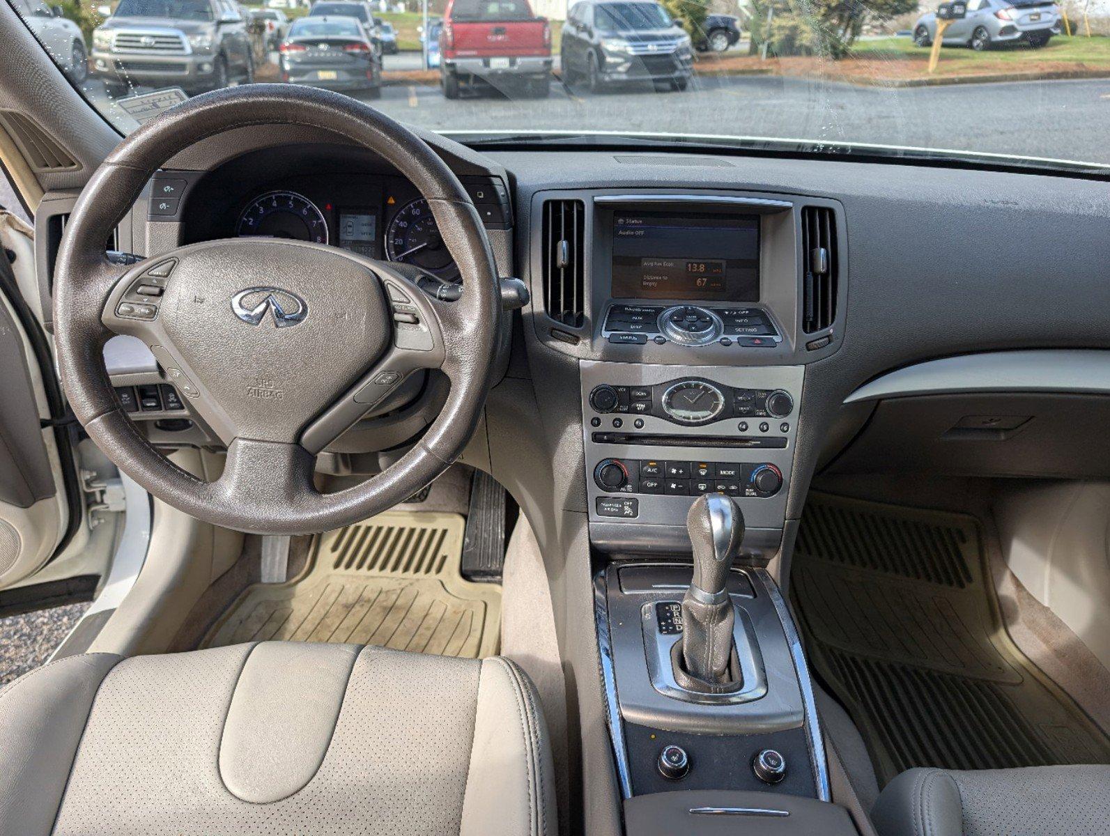 2013 /Stone Infiniti G37 Sedan Journey (JN1CV6AP0DM) with an Gas V6 3.7L/225 engine, 7-Speed Automatic w/OD transmission, located at 5115 14th Ave., Columbus, GA, 31904, (706) 323-0345, 32.511494, -84.971046 - 2013 Infiniti G37 Sedan Journey - Photo#11