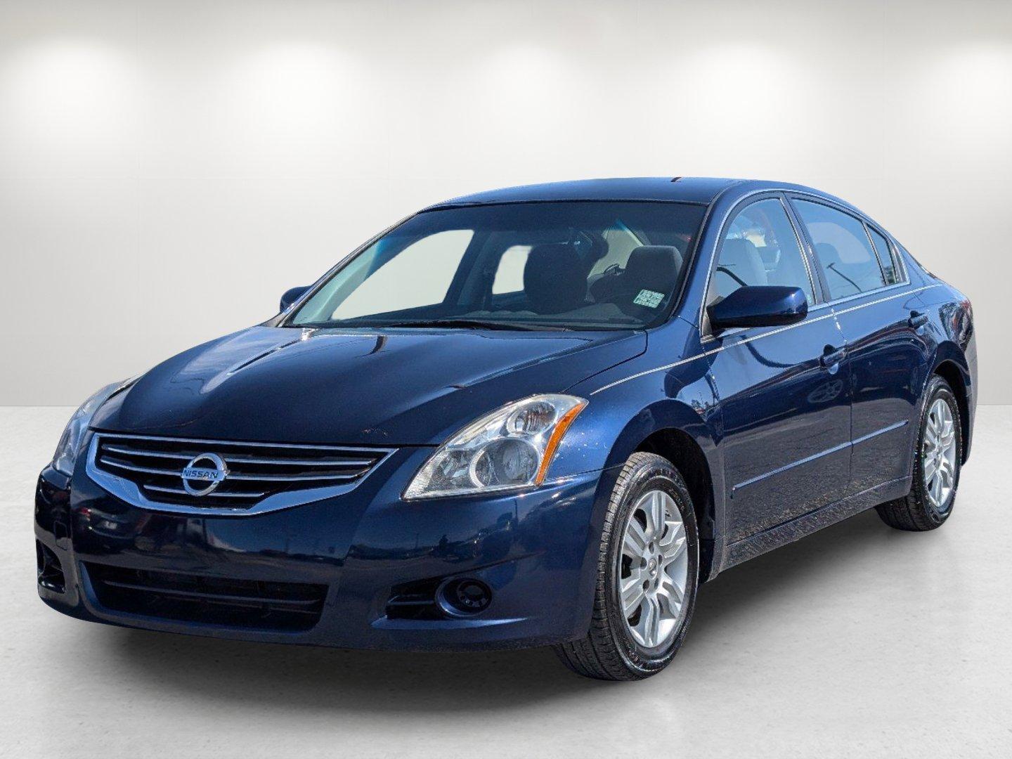 2012 /Charcoal Nissan Altima 2.5 S (1N4AL2AP5CN) with an Gas I4 2.5L/ engine, 1-Speed Continuously Variable Ratio transmission, located at 7000 Northlake Connector, Columbus, GA, 31904, (706) 987-8085, 32.524975, -84.978134 - 2012 Nissan Altima 2.5 S - Photo#0