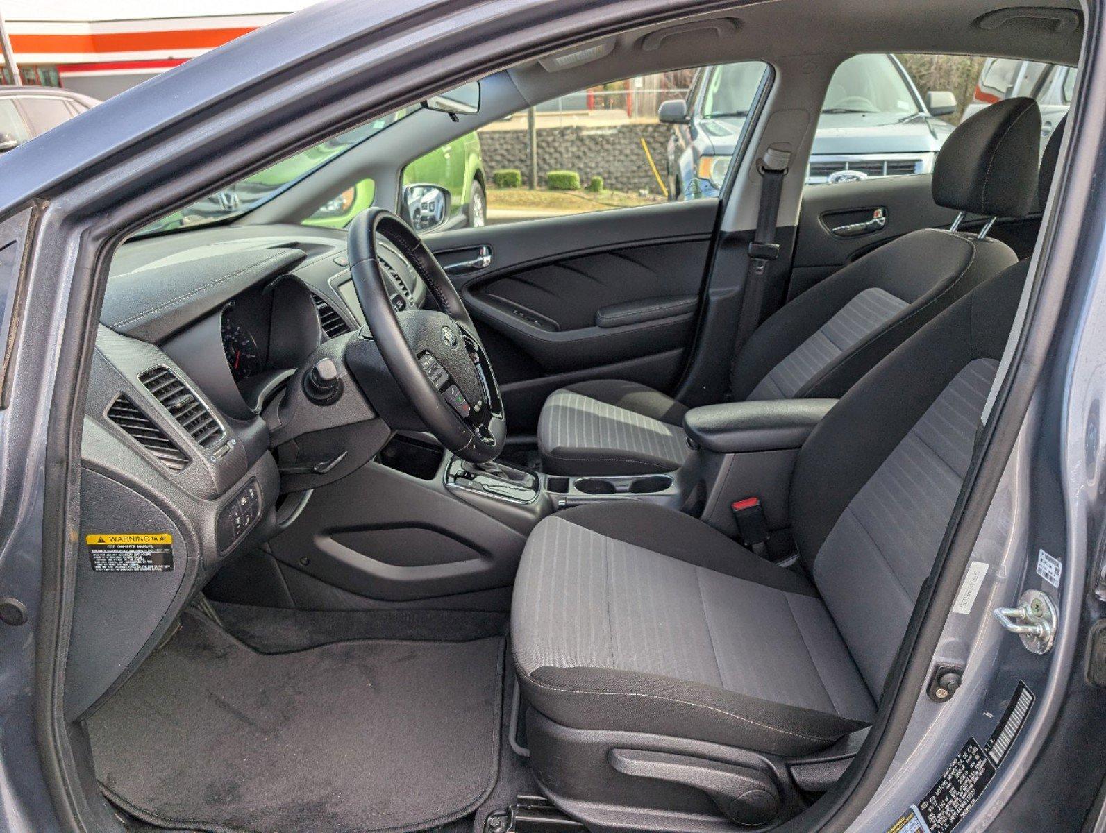 2017 /Black Kia Forte S (3KPFL4A78HE) with an Regular Unleaded I-4 2.0 L/122 engine, 6-Speed Automatic w/OD transmission, located at 521 Old Farm Lane Rd, Prattville, AL, 36066, (334) 325-1505, 32.482460, -86.416367 - 2017 Kia Forte S - Photo#9