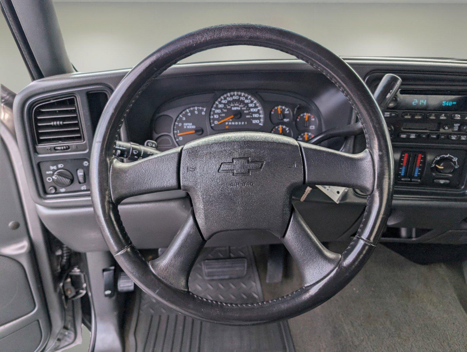 2007 /Dark Charcoal Chevrolet Silverado 1500 Classic LT1 (1GCEC19Z47Z) with an Gas/Ethanol V8 5.3L/325 engine, 4-Speed Automatic w/OD transmission, located at 7000 Northlake Connector, Columbus, GA, 31904, (706) 987-8085, 32.524975, -84.978134 - 2007 Chevrolet Silverado 1500 Classic LT1 - Photo#15