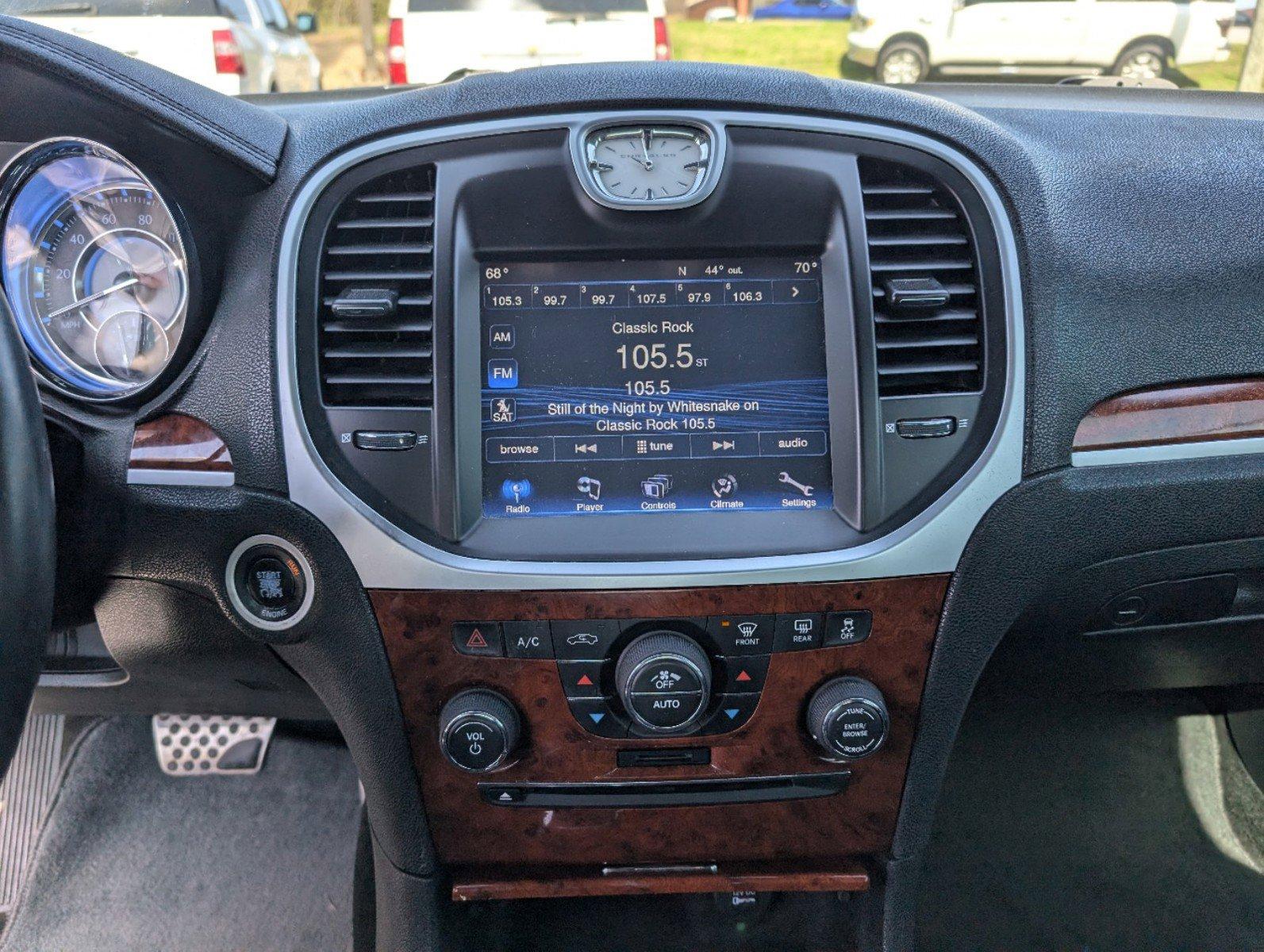 2012 /Black Interior Chrysler 300 (2C3CCAAG7CH) with an Gas/Ethanol V6 3.6L/220 engine, 8-Speed Automatic transmission, located at 5115 14th Ave., Columbus, GA, 31904, (706) 323-0345, 32.511494, -84.971046 - 2012 Chrysler 300 - Photo#14