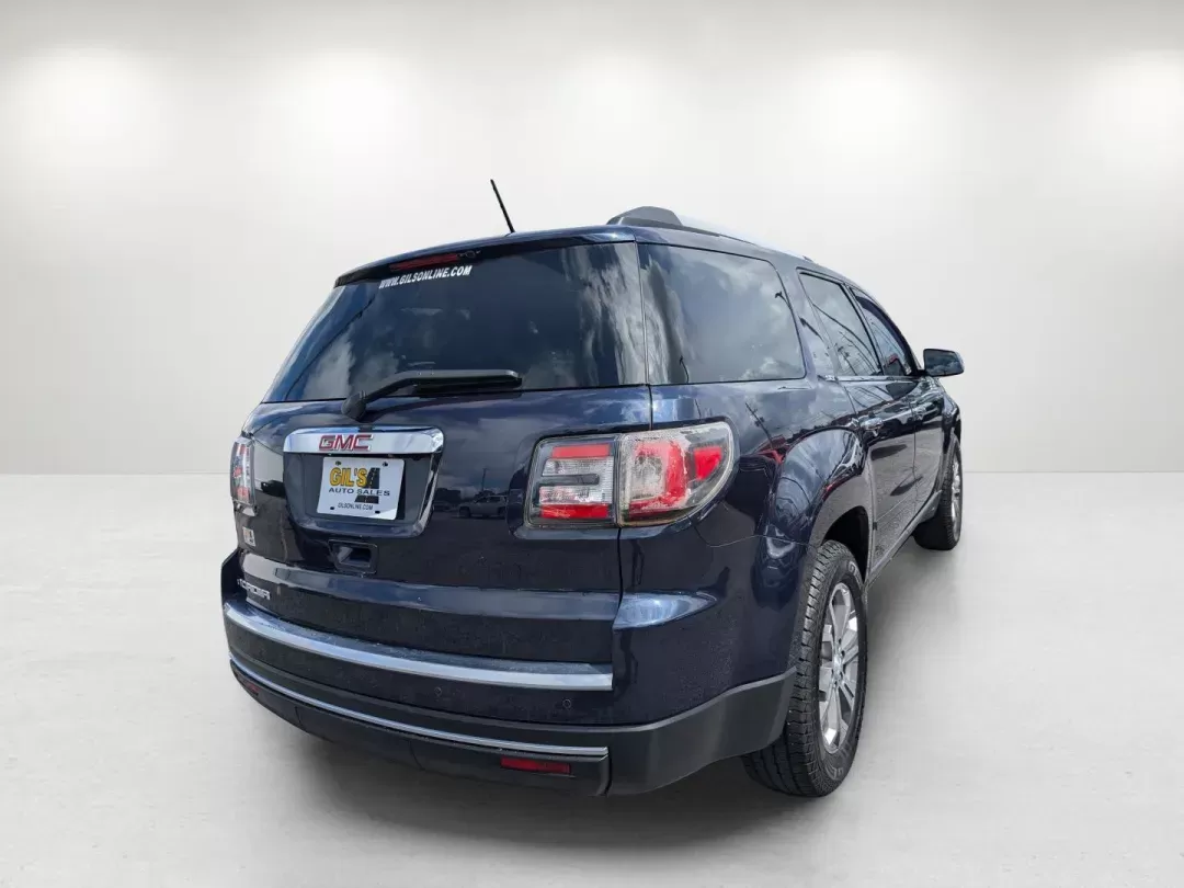 2015 /Light Titanium GMC Acadia SLT (1GKKRRKD0FJ) with an Gas V6 3.6L/220 engine, 6-Speed Automatic transmission, located at 521 Old Farm Lane Rd, Prattville, AL, 36066, (334) 325-1505, 32.482460, -86.416367 - 2015 GMC Acadia SLT - Photo#4