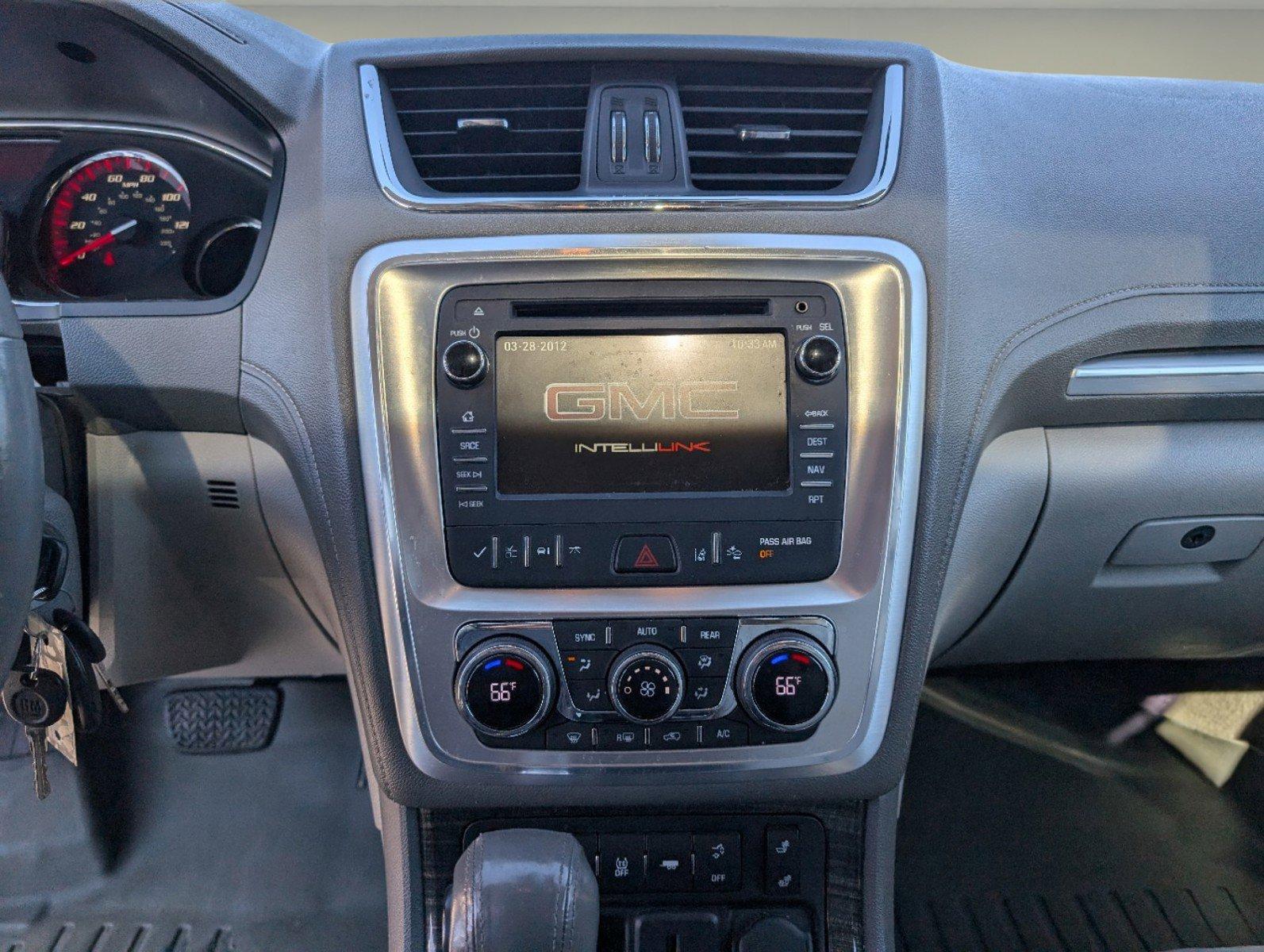 2015 /Light Titanium GMC Acadia SLT (1GKKRRKD0FJ) with an Gas V6 3.6L/220 engine, 6-Speed Automatic transmission, located at 5115 14th Ave., Columbus, GA, 31904, (706) 323-0345, 32.511494, -84.971046 - 2015 GMC Acadia SLT - Photo#14