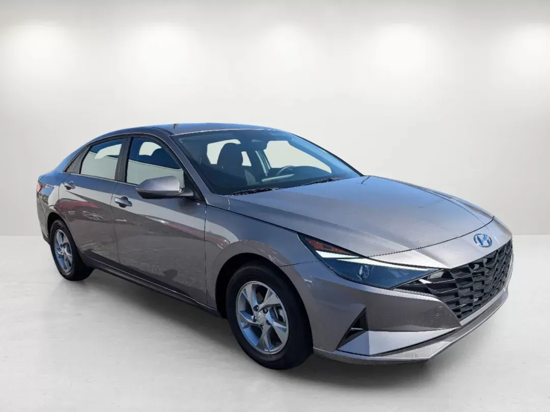2023 /Black Hyundai Elantra SE (KMHLL4AGXPU) with an Regular Unleaded I-4 2.0 L/122 engine, 1-Speed CVT w/OD transmission, located at 5115 14th Ave., Columbus, GA, 31904, (706) 323-0345, 32.511494, -84.971046 - 2023 Hyundai Elantra SE - Photo#2