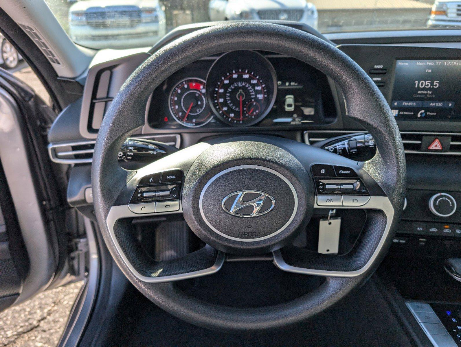 2023 /Black Hyundai Elantra SE (KMHLL4AGXPU) with an Regular Unleaded I-4 2.0 L/122 engine, 1-Speed CVT w/OD transmission, located at 5115 14th Ave., Columbus, GA, 31904, (706) 323-0345, 32.511494, -84.971046 - 2023 Hyundai Elantra SE - Photo#15