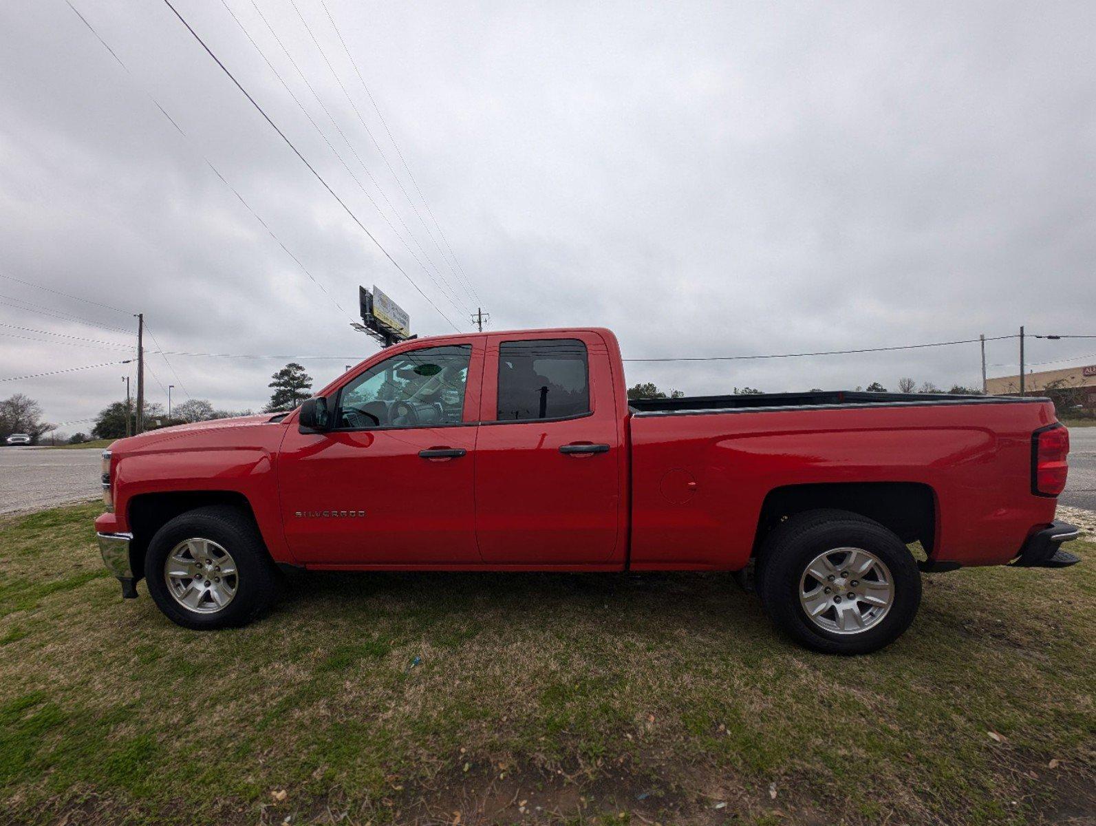 2014 /Cocoa/Dune Chevrolet Silverado 1500 LT (1GCRCREH0EZ) with an Gas/Ethanol V6 4.3L/262 engine, 6-Speed Automatic transmission, located at 7000 Northlake Connector, Columbus, GA, 31904, (706) 987-8085, 32.524975, -84.978134 - 2014 Chevrolet Silverado 1500 LT - Photo#7