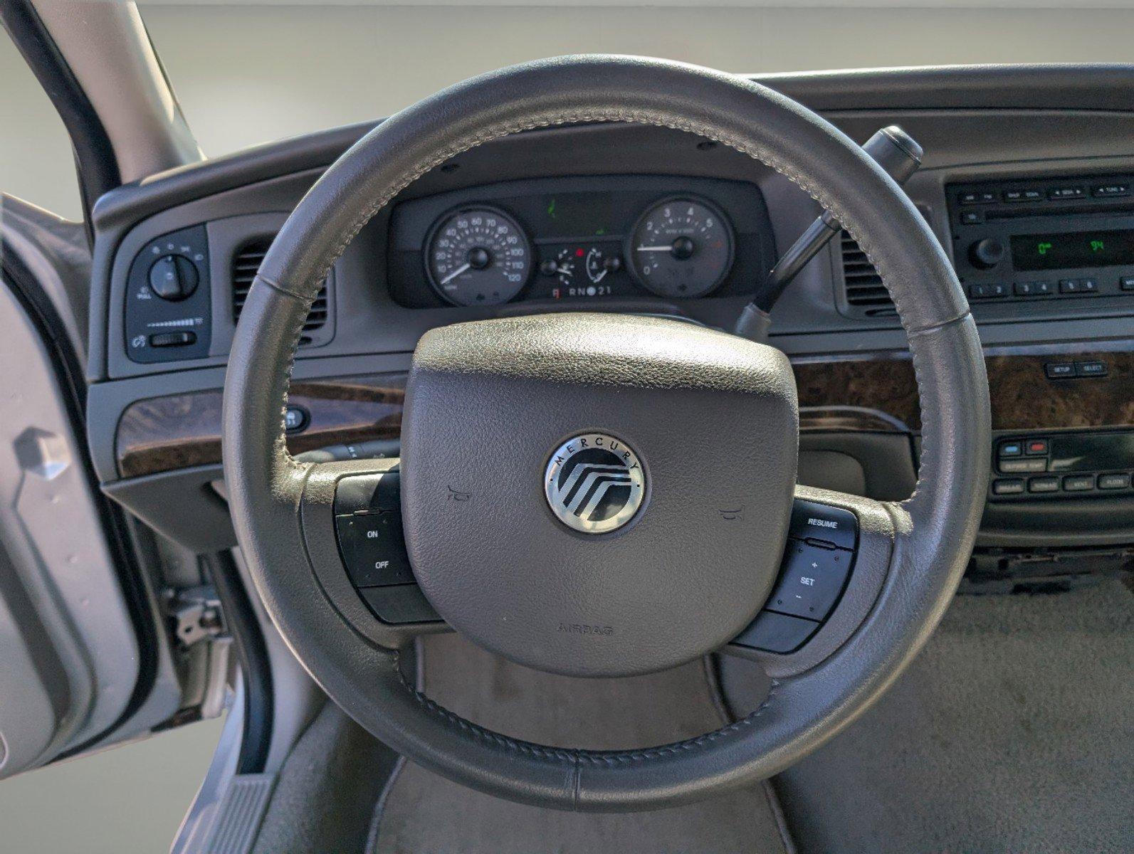 2010 Mercury Grand Marquis LS (2MEBM7FV0AX) with an Gas/Ethanol V8 4.6L/281 engine, 4-Speed Automatic w/OD transmission, located at 3959 U.S. 80 W, Phenix City, AL, 36870, (334) 297-4885, 32.469296, -85.135185 - 2010 Mercury Grand Marquis LS - Photo#15