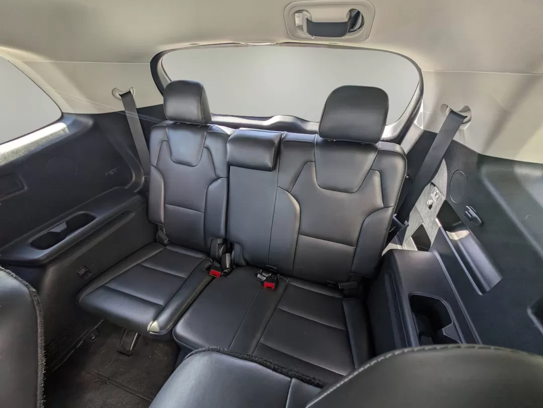 2022 /Black Kia Telluride S (5XYP6DHC6NG) with an Other engine, located at 7000 Northlake Connector, Columbus, GA, 31904, (706) 987-8085, 32.524975, -84.978134 - **Discover Family Adventures with the 2022 Kia Telluride at Gils Auto - Columbus!**<br /> <br /> Are you ready to take your family adventures to the next level? The 2022 Kia Telluride brings comfort, style, and top-notch technology, making it the perfect family SUV for your journeys around Columbus, - Photo#11