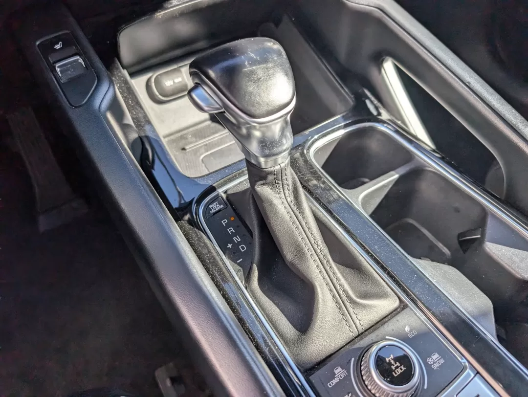 2022 /Black Kia Telluride S (5XYP6DHC6NG) with an Other engine, located at 7000 Northlake Connector, Columbus, GA, 31904, (706) 987-8085, 32.524975, -84.978134 - **Discover Family Adventures with the 2022 Kia Telluride at Gils Auto - Columbus!**<br /> <br /> Are you ready to take your family adventures to the next level? The 2022 Kia Telluride brings comfort, style, and top-notch technology, making it the perfect family SUV for your journeys around Columbus, - Photo#14