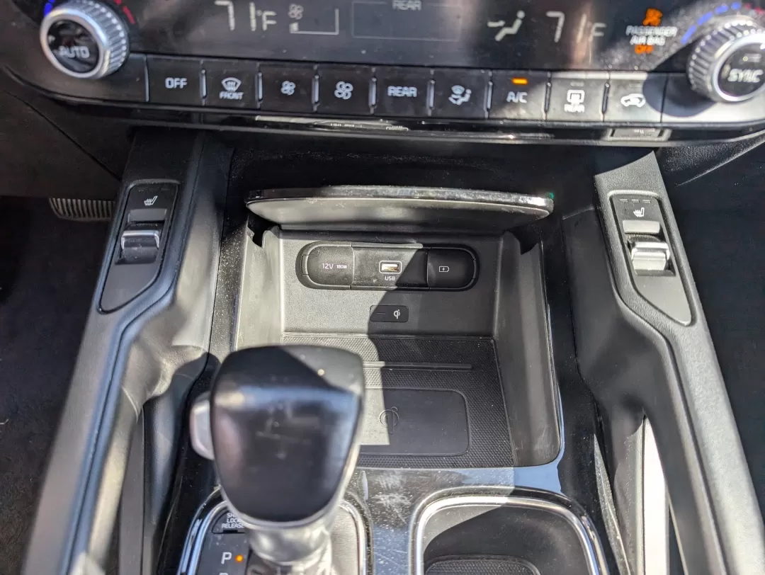 2022 /Black Kia Telluride S (5XYP6DHC6NG) with an Other engine, located at 7000 Northlake Connector, Columbus, GA, 31904, (706) 987-8085, 32.524975, -84.978134 - **Discover Family Adventures with the 2022 Kia Telluride at Gils Auto - Columbus!**<br /> <br /> Are you ready to take your family adventures to the next level? The 2022 Kia Telluride brings comfort, style, and top-notch technology, making it the perfect family SUV for your journeys around Columbus, - Photo#15