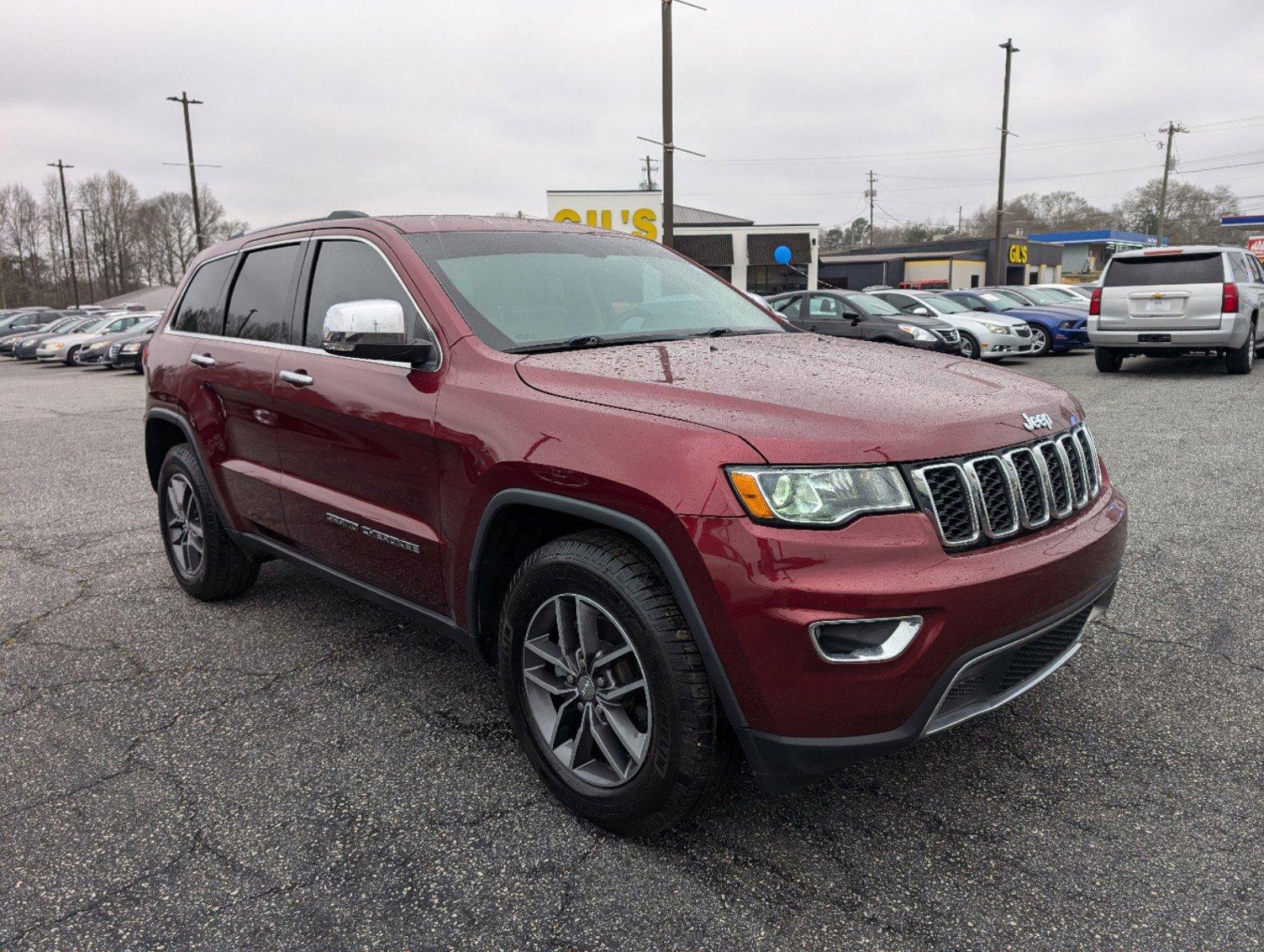 2018 /Lt Frost Beige/Black Jeep Grand Cherokee Limited (1C4RJEBG7JC) with an Regular Unleaded V-6 3.6 L/220 engine, 8-Speed Automatic w/OD transmission, located at 7000 Northlake Connector, Columbus, GA, 31904, (706) 987-8085, 32.524975, -84.978134 - 2018 Jeep Grand Cherokee Limited - Photo#2