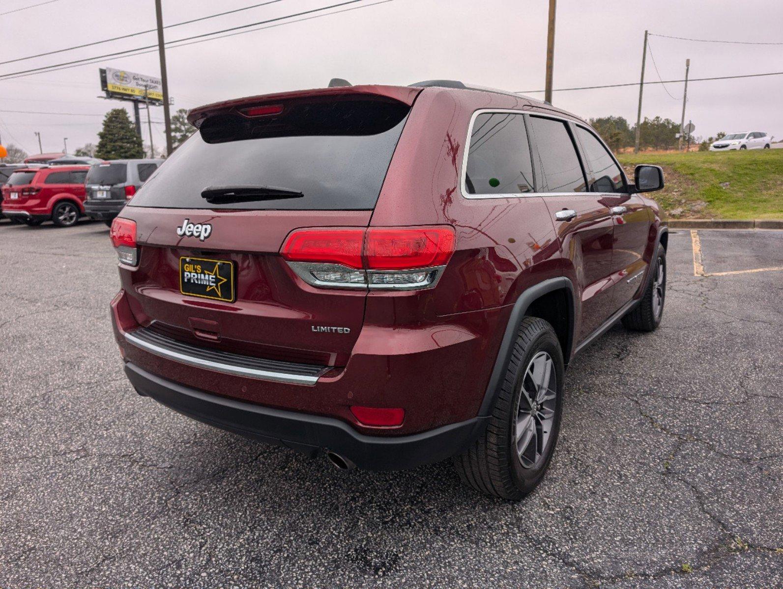 2018 /Lt Frost Beige/Black Jeep Grand Cherokee Limited (1C4RJEBG7JC) with an Regular Unleaded V-6 3.6 L/220 engine, 8-Speed Automatic w/OD transmission, located at 7000 Northlake Connector, Columbus, GA, 31904, (706) 987-8085, 32.524975, -84.978134 - 2018 Jeep Grand Cherokee Limited - Photo#4