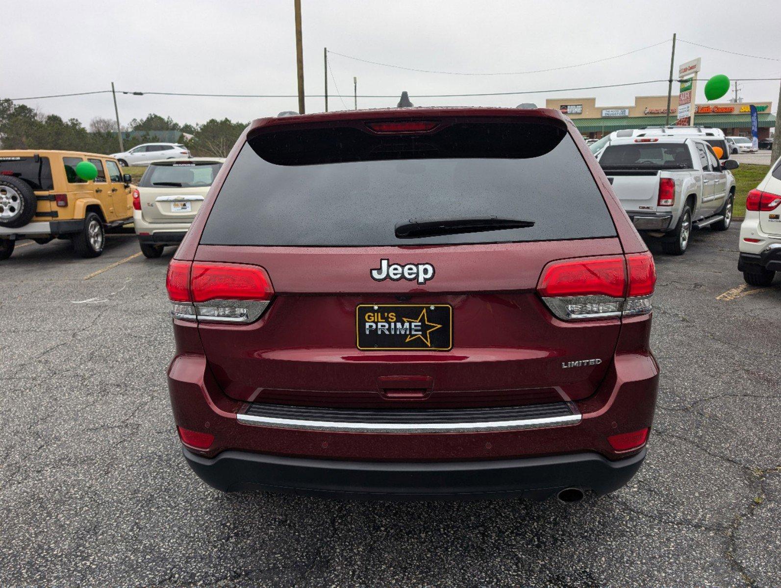 2018 /Lt Frost Beige/Black Jeep Grand Cherokee Limited (1C4RJEBG7JC) with an Regular Unleaded V-6 3.6 L/220 engine, 8-Speed Automatic w/OD transmission, located at 7000 Northlake Connector, Columbus, GA, 31904, (706) 987-8085, 32.524975, -84.978134 - 2018 Jeep Grand Cherokee Limited - Photo#5