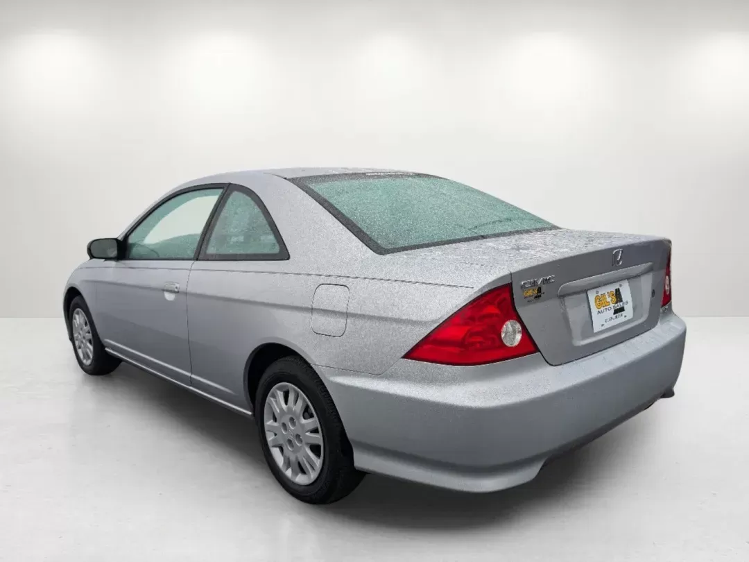 2005 Honda Civic Cpe LX (1HGEM22595L) with an Gas I4 1.7L/102 engine, 4-Speed Automatic transmission, located at 7000 Northlake Connector, Columbus, GA, 31904, (706) 987-8085, 32.524975, -84.978134 - 2005 Honda Civic Cpe LX - Photo#6