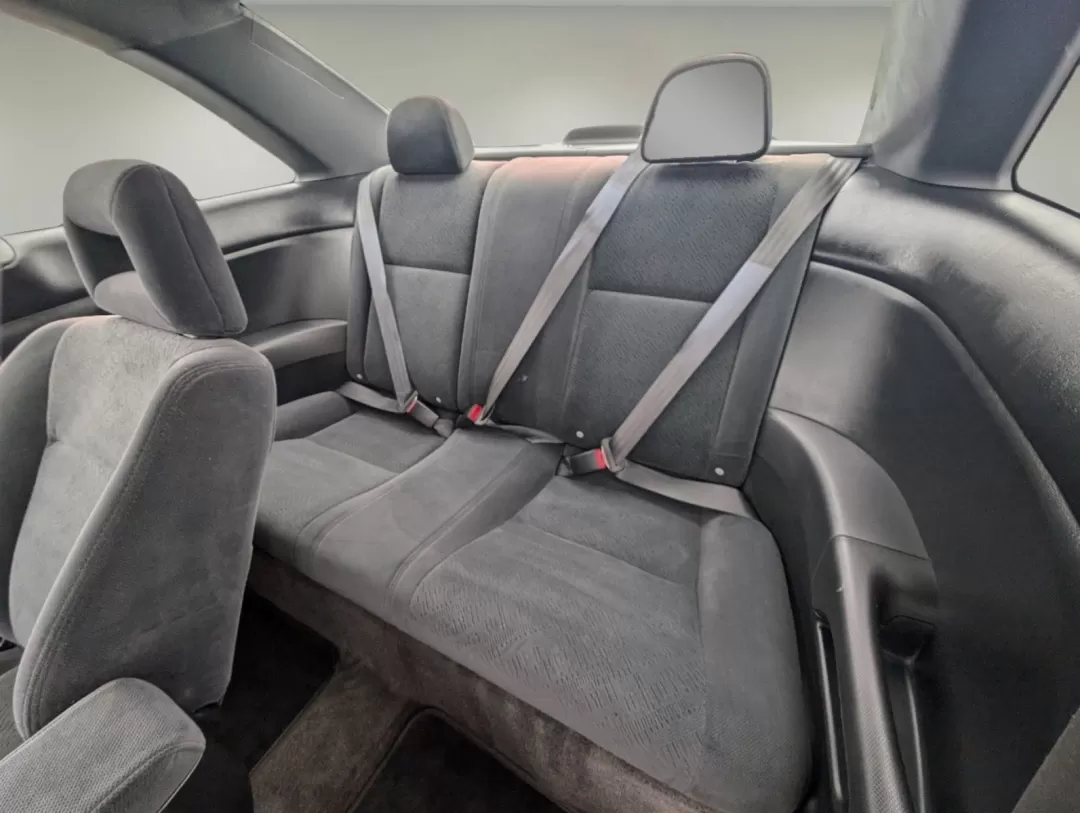 2005 Honda Civic Cpe LX (1HGEM22595L) with an Other engine, located at 5115 14th Ave., Columbus, GA, 31904, (706) 323-0345, 32.511494, -84.971046 - **Elevate Your Daily Commute with the 2005 Honda Civic Cpe LX!**<br /> <br /> Are you looking for a reliable vehicle that perfectly balances style, efficiency, and affordability? The 2005 Honda Civic Cpe LX is a fantastic choice for budget-conscious buyers and anyone in need of dependable transporta - Photo#10