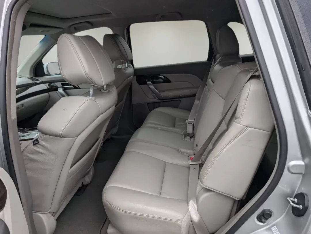 2011 Acura MDX (2HNYD2H29BH) with an Gas V6 3.7L/224 engine, 6-Speed Automatic w/OD transmission, located at 5115 14th Ave., Columbus, GA, 31904, (706) 323-0345, 32.511494, -84.971046 - 2011 Acura MDX - Photo#10