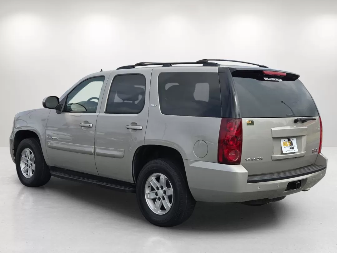 2009 /Ebony GMC Yukon SLT w/4SA (1GKFC33J39R) with an Other engine, located at 5115 14th Ave., Columbus, GA, 31904, (706) 323-0345, 32.511494, -84.971046 - **Explore Your Next Adventure in this 2009 GMC Yukon SLT Perfect for Family Road Trips and Weekend Getaways!**<br /> <br /> Are you ready to upgrade your lifestyle with a vehicle that embodies both comfort and capability? Look no further than this stunning 2009 GMC Yukon SLT, available now at Gils - Photo#7