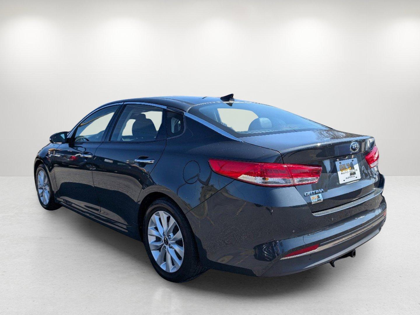 2016 /Black Kia Optima EX (5XXGU4L3XGG) with an Regular Unleaded I-4 2.4 L/144 engine, 6-Speed Automatic w/OD transmission, located at 3959 U.S. 80 W, Phenix City, AL, 36870, (334) 297-4885, 32.469296, -85.135185 - 2016 Kia Optima EX - Photo#6