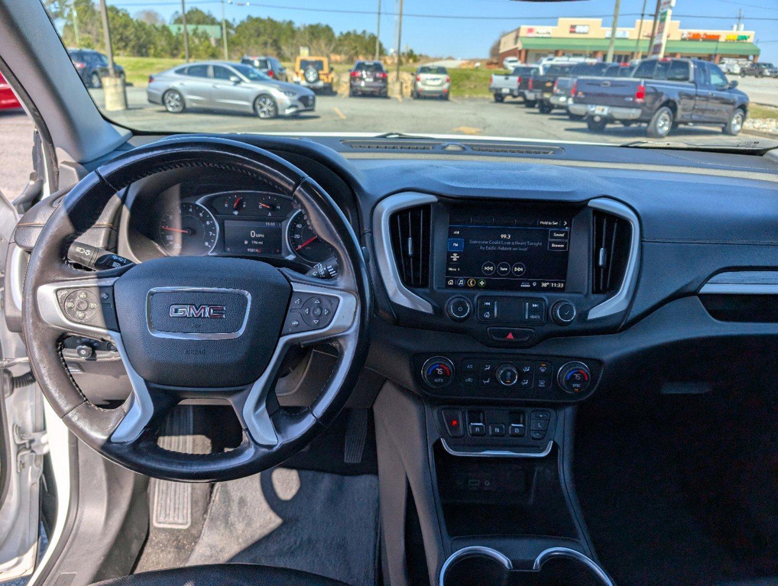 2020 /Jet Black GMC Terrain SLT (3GKALPEVXLL) with an Turbocharged Gas/E15 I4 1.5L/92 engine, 9-Speed Automatic transmission, located at 3959 U.S. 80 W, Phenix City, AL, 36870, (334) 297-4885, 32.469296, -85.135185 - 2020 GMC Terrain SLT - Photo#11