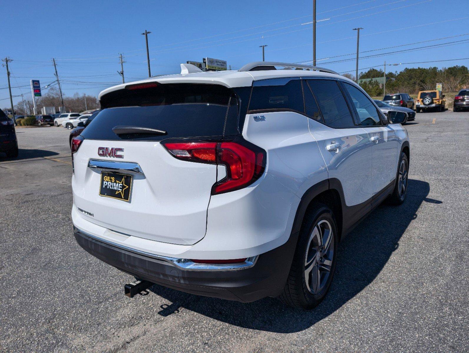 2020 /Jet Black GMC Terrain SLT (3GKALPEVXLL) with an Turbocharged Gas/E15 I4 1.5L/92 engine, 9-Speed Automatic transmission, located at 3959 U.S. 80 W, Phenix City, AL, 36870, (334) 297-4885, 32.469296, -85.135185 - 2020 GMC Terrain SLT - Photo#4