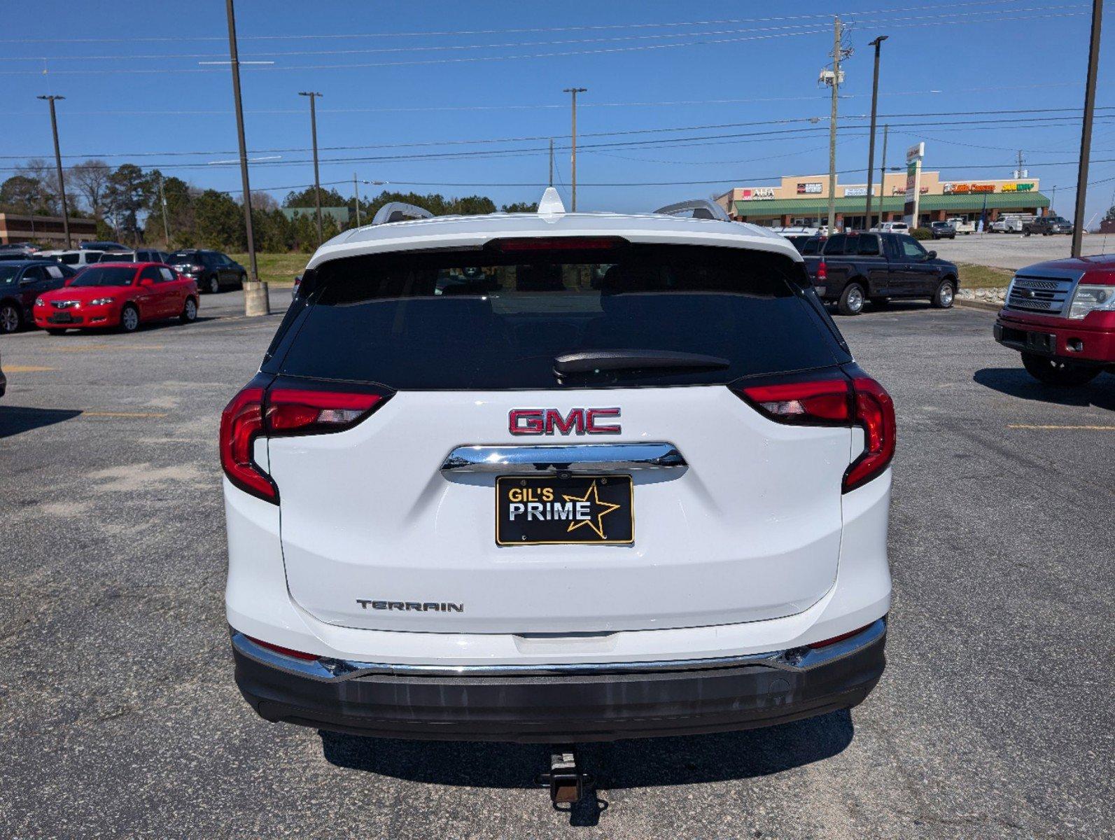 2020 /Jet Black GMC Terrain SLT (3GKALPEVXLL) with an Turbocharged Gas/E15 I4 1.5L/92 engine, 9-Speed Automatic transmission, located at 3959 U.S. 80 W, Phenix City, AL, 36870, (334) 297-4885, 32.469296, -85.135185 - 2020 GMC Terrain SLT - Photo#5