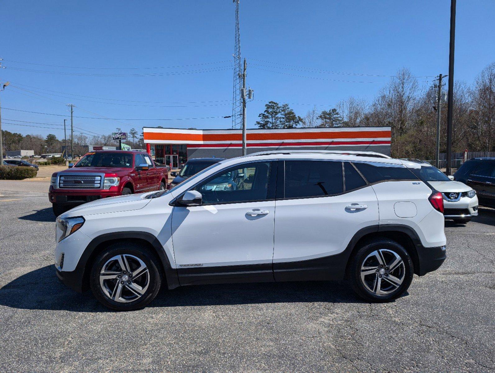 2020 /Jet Black GMC Terrain SLT (3GKALPEVXLL) with an Turbocharged Gas/E15 I4 1.5L/92 engine, 9-Speed Automatic transmission, located at 3959 U.S. 80 W, Phenix City, AL, 36870, (334) 297-4885, 32.469296, -85.135185 - 2020 GMC Terrain SLT - Photo#7