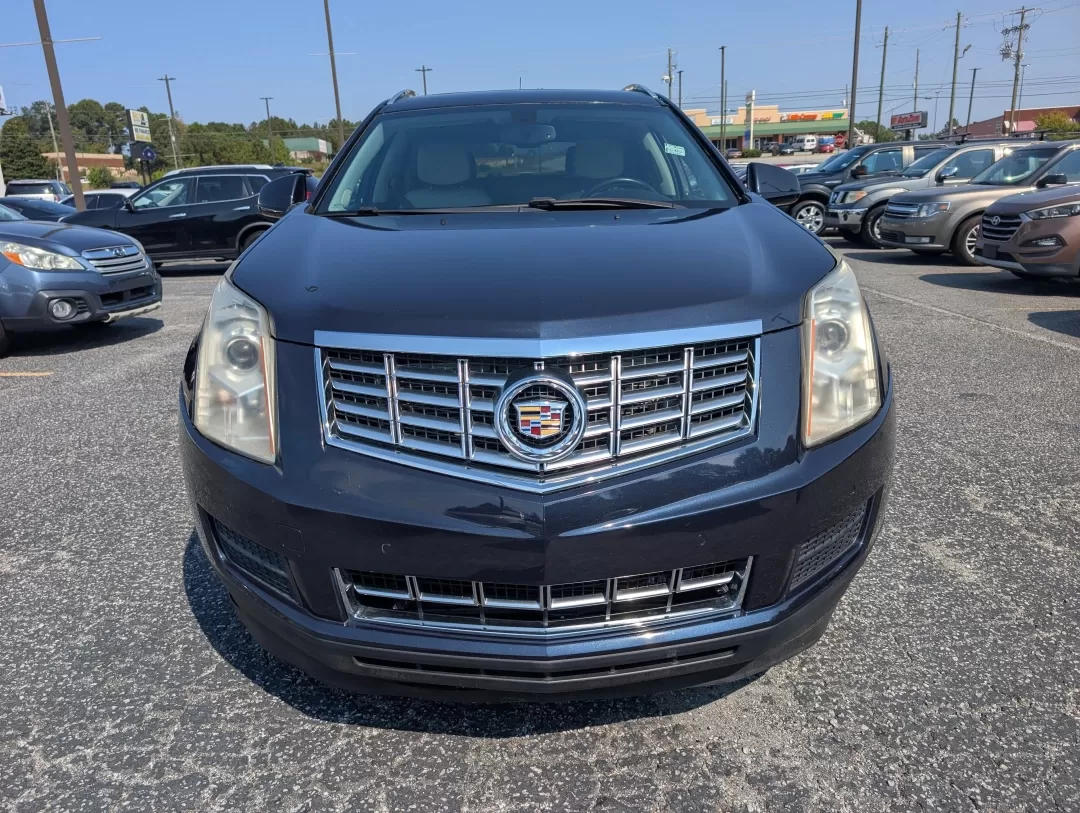 2014 /Light Titanium w/Ebony accents Cadillac SRX Luxury Collection (3GYFNBE30ES) with an Other engine, located at 3959 U.S. 80 W, Phenix City, AL, 36870, (334) 297-4885, 32.469296, -85.135185 - **Elevate Your Lifestyle with the 2014 Cadillac SRX Luxury Collection at Gils Auto** <br /> <br /> Are you ready to experience the perfect blend of luxury and functionality? Whether you're a growing family in need of a spacious SUV, a daily commuter seeking comfort, or someone who loves weekend get - Photo#1