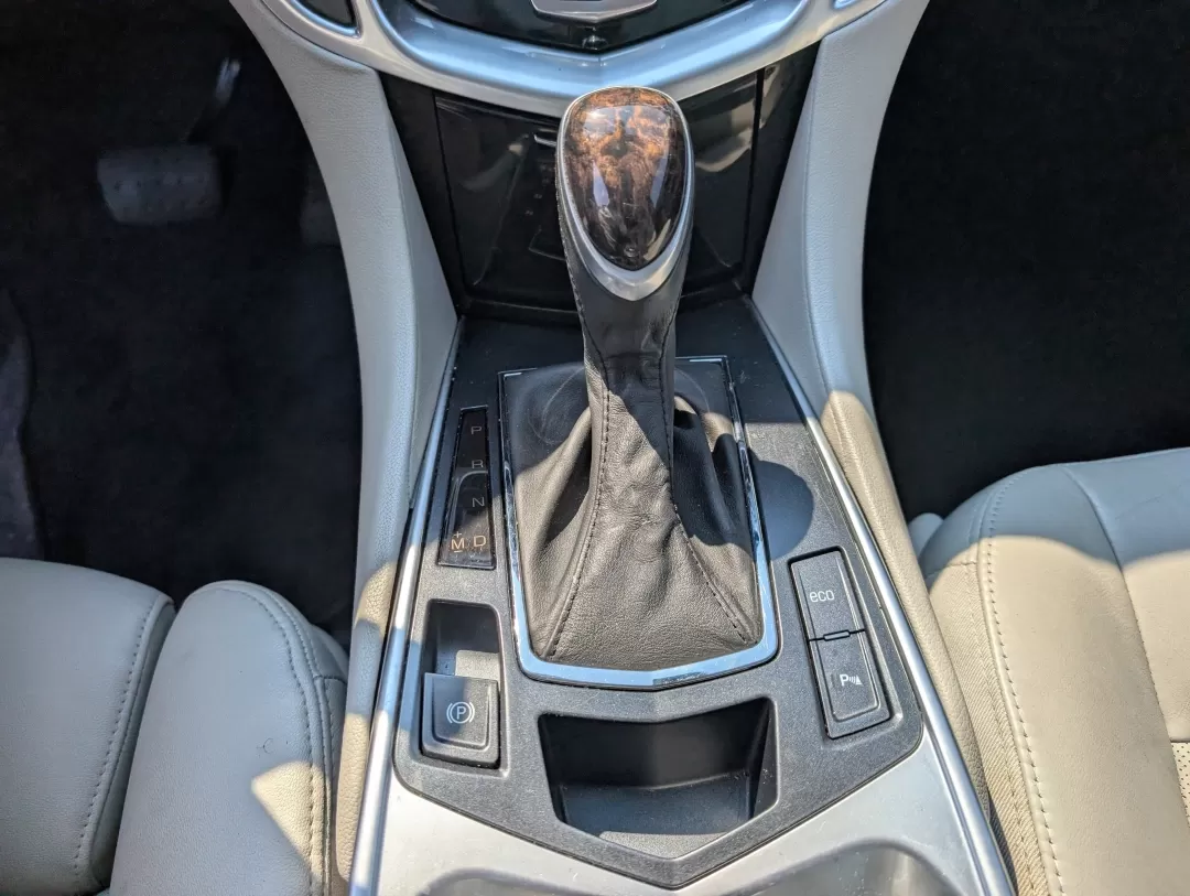 2014 /Light Titanium w/Ebony accents Cadillac SRX Luxury Collection (3GYFNBE30ES) with an Other engine, located at 3959 U.S. 80 W, Phenix City, AL, 36870, (334) 297-4885, 32.469296, -85.135185 - **Elevate Your Lifestyle with the 2014 Cadillac SRX Luxury Collection at Gils Auto** <br /> <br /> Are you ready to experience the perfect blend of luxury and functionality? Whether you're a growing family in need of a spacious SUV, a daily commuter seeking comfort, or someone who loves weekend get - Photo#13