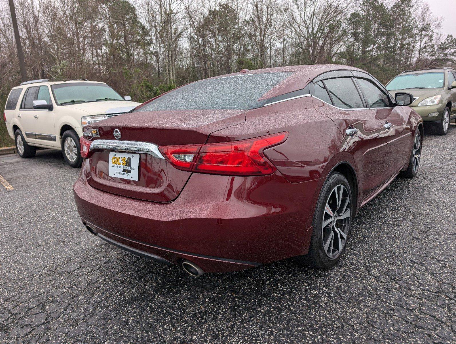 2018 /Charcoal Nissan Maxima S (1N4AA6AP5JC) with an Premium Unleaded V-6 3.5 L/213 engine, 1-Speed CVT w/OD transmission, located at 804 22nd Ave, Phenix City, AL, 36870, (334) 297-1860, 32.484749, -85.024475 - 2018 Nissan Maxima S - Photo#4