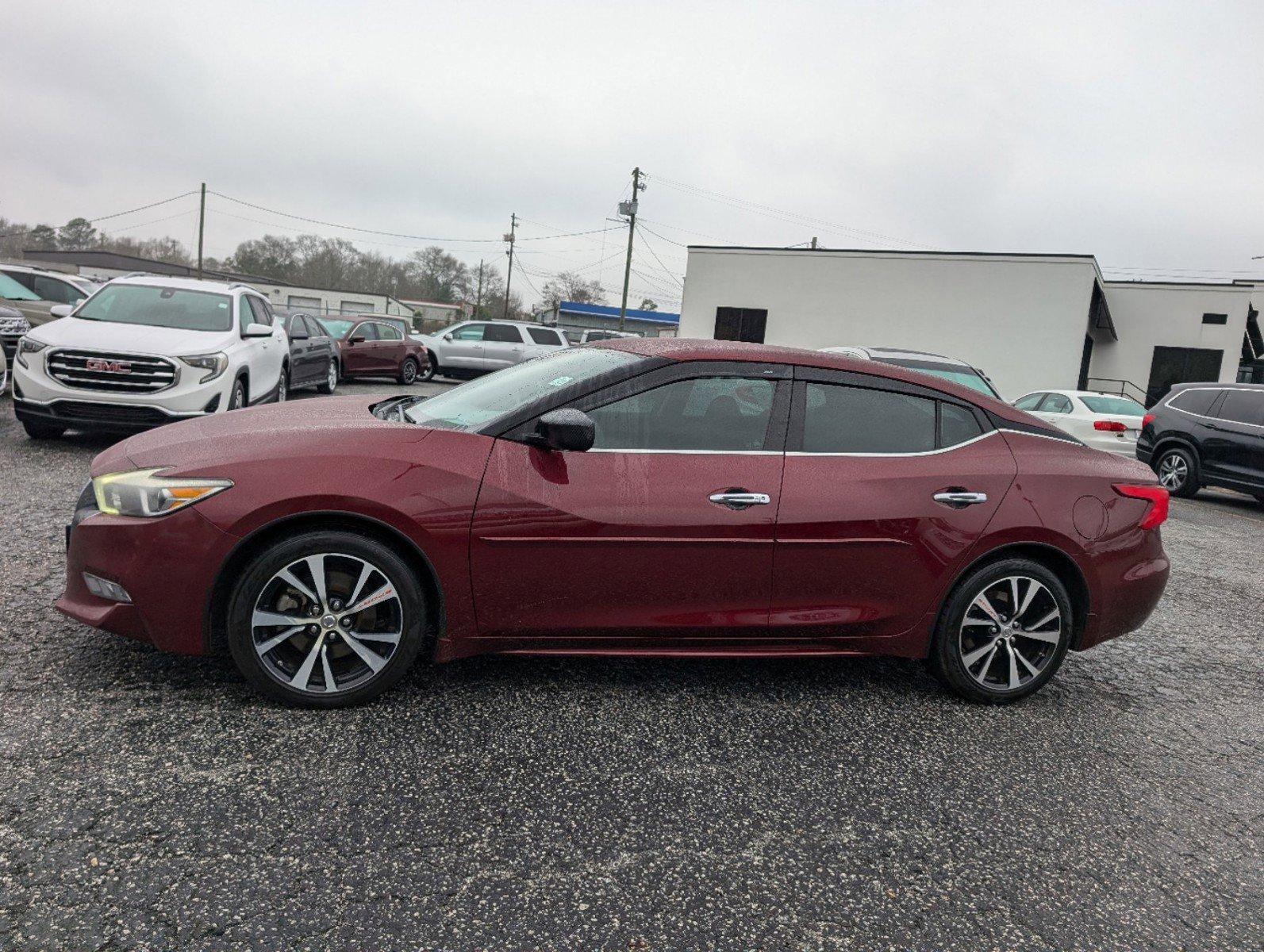 2018 /Charcoal Nissan Maxima S (1N4AA6AP5JC) with an Premium Unleaded V-6 3.5 L/213 engine, 1-Speed CVT w/OD transmission, located at 804 22nd Ave, Phenix City, AL, 36870, (334) 297-1860, 32.484749, -85.024475 - 2018 Nissan Maxima S - Photo#7