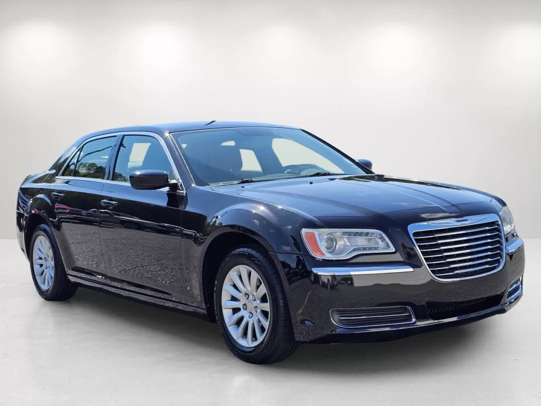 2011 /Black Interior Chrysler 300 (2C3CA4CGXBH) with an Other engine, located at 3959 U.S. 80 W, Phenix City, AL, 36870, (334) 297-4885, 32.469296, -85.135185 - 2011 Chrysler 300 - Photo#2