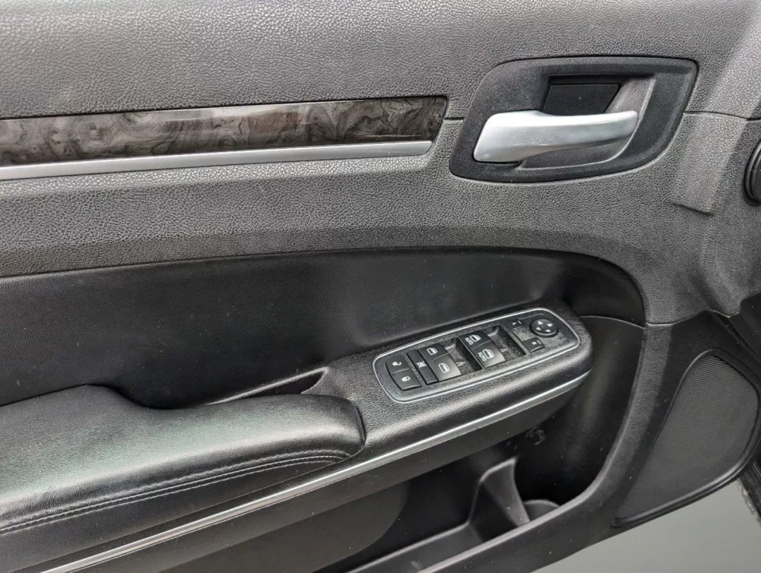 2011 /Black Interior Chrysler 300 (2C3CA4CGXBH) with an Other engine, located at 3959 U.S. 80 W, Phenix City, AL, 36870, (334) 297-4885, 32.469296, -85.135185 - 2011 Chrysler 300 - Photo#8