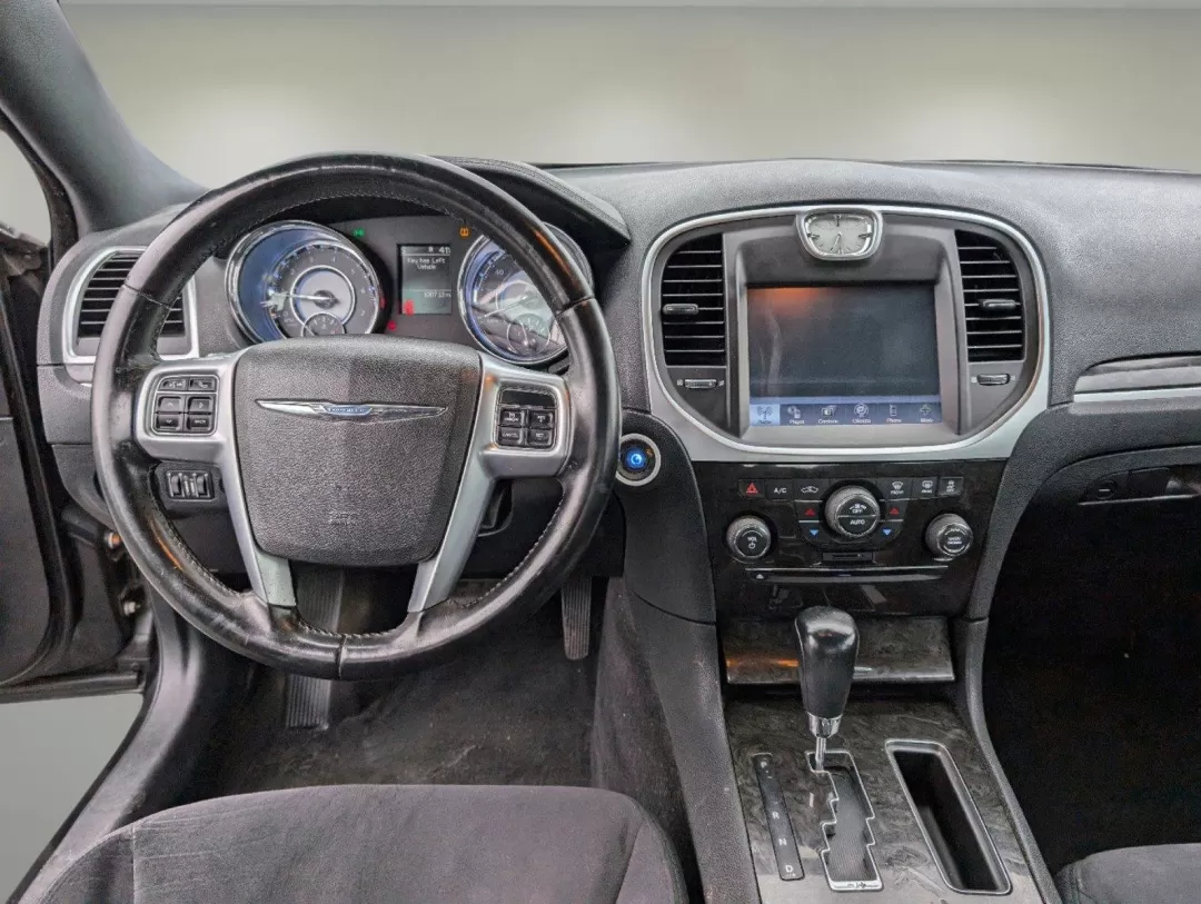 2011 /Black Interior Chrysler 300 (2C3CA4CGXBH) with an Other engine, located at 3959 U.S. 80 W, Phenix City, AL, 36870, (334) 297-4885, 32.469296, -85.135185 - 2011 Chrysler 300 - Photo#12
