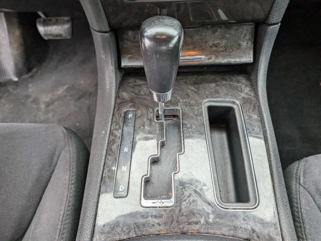 2011 /Black Interior Chrysler 300 (2C3CA4CGXBH) with an Other engine, located at 3959 U.S. 80 W, Phenix City, AL, 36870, (334) 297-4885, 32.469296, -85.135185 - 2011 Chrysler 300 - Photo#15