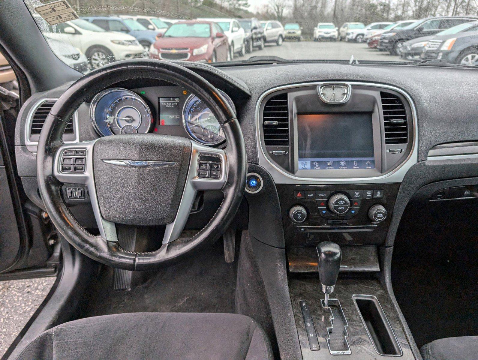 2011 /Black Interior Chrysler 300 (2C3CA4CGXBH) with an Gas/Ethanol V6 3.6L/220 engine, 5-Speed Automatic w/Manual Shift transmission, located at 804 22nd Ave, Phenix City, AL, 36870, (334) 297-1860, 32.484749, -85.024475 - 2011 Chrysler 300 - Photo#11