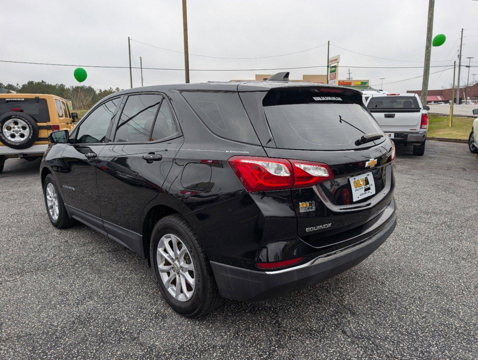 2018 /Medium Ash Gray Chevrolet Equinox LS (3GNAXHEV2JL) with an Turbocharged Gas I4 1.5L/ engine, 6-Speed Automatic transmission, located at 521 Old Farm Lane Rd, Prattville, AL, 36066, (334) 325-1505, 32.482460, -86.416367 - 2018 Chevrolet Equinox LS - Photo#6