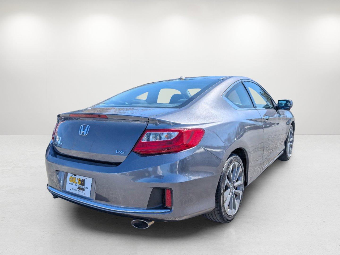 2014 Honda Accord Coupe EX-L (1HGCT2B8XEA) with an Regular Unleaded V-6 3.5 L/212 engine, 6-Speed Automatic w/OD transmission, located at 3959 U.S. 80 W, Phenix City, AL, 36870, (334) 297-4885, 32.469296, -85.135185 - 2014 Honda Accord Coupe EX-L - Photo#4