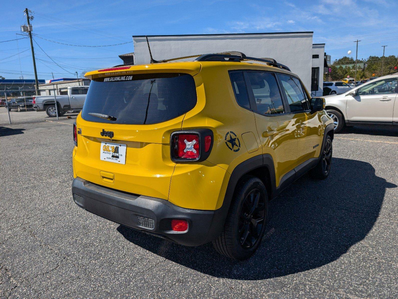 2018 /Black Jeep Renegade Altitude (ZACCJABB7JP) with an Regular Unleaded I-4 2.4 L/144 engine, 9-Speed Automatic w/OD transmission, located at 3959 U.S. 80 W, Phenix City, AL, 36870, (334) 297-4885, 32.469296, -85.135185 - 2018 Jeep Renegade Altitude - Photo#4