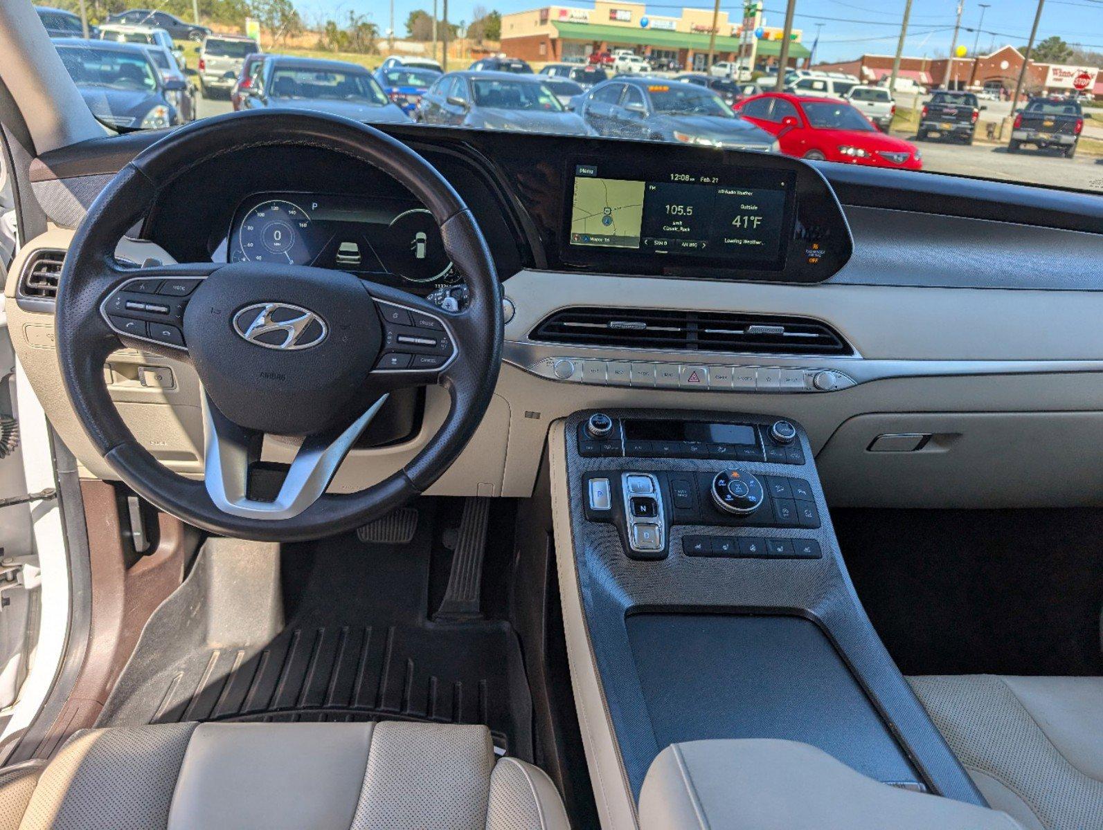 2020 /Beige Hyundai Palisade Limited (KM8R5DHE1LU) with an Regular Unleaded V-6 3.8 L/231 engine, 8-Speed Automatic w/OD transmission, located at 3959 U.S. 80 W, Phenix City, AL, 36870, (334) 297-4885, 32.469296, -85.135185 - 2020 Hyundai Palisade Limited - Photo#11