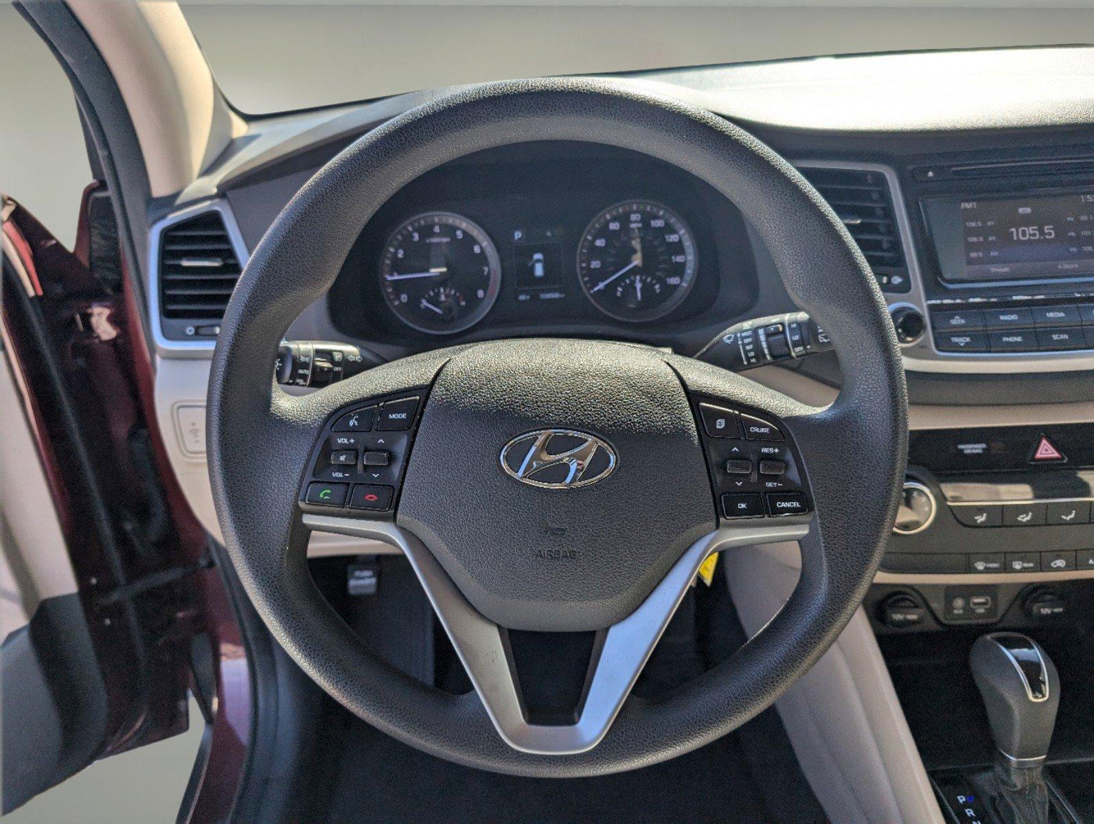 2017 /Beige Hyundai Tucson SE (KM8J33A42HU) with an Regular Unleaded I-4 2.0 L/122 engine, 6-Speed Automatic w/OD transmission, located at 5115 14th Ave., Columbus, GA, 31904, (706) 323-0345, 32.511494, -84.971046 - 2017 Hyundai Tucson SE - Photo#15