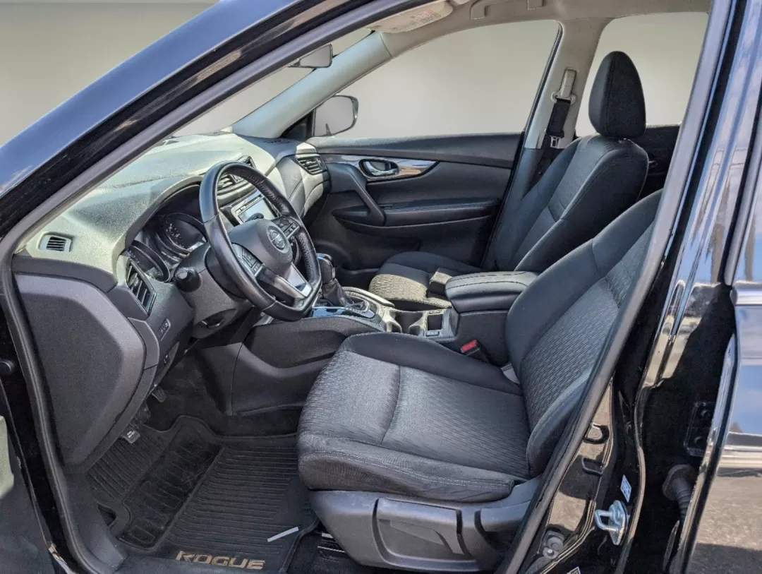 2018 /Charcoal Nissan Rogue S (JN8AT2MT8JW) with an Other engine, located at 1430 Gateway Drive, Opelika, AL, 36801, (334) 239-0944, 32.637871, -85.409790 - 2018 Nissan Rogue S - Photo#9