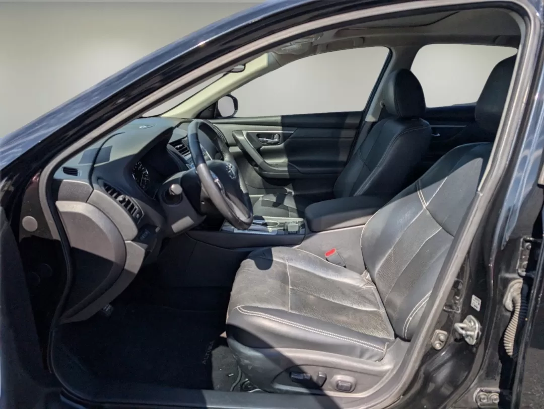 2016 /Charcoal Nissan Altima 2.5 SL (1N4AL3AP3GC) with an Other engine, located at 3959 U.S. 80 W, Phenix City, AL, 36870, (334) 297-4885, 32.469296, -85.135185 - 2016 Nissan Altima 2.5 SL - Photo#9