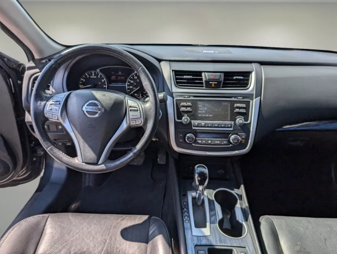 2016 /Charcoal Nissan Altima 2.5 SL (1N4AL3AP3GC) with an Other engine, located at 3959 U.S. 80 W, Phenix City, AL, 36870, (334) 297-4885, 32.469296, -85.135185 - 2016 Nissan Altima 2.5 SL - Photo#11